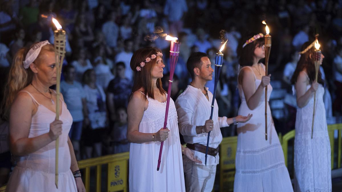 Las actividades incluyen la actuación de un grupo de gaitas, ritual y hoguera 