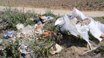 Además, piden que se refuerce la inspección de la gestión de los residuos