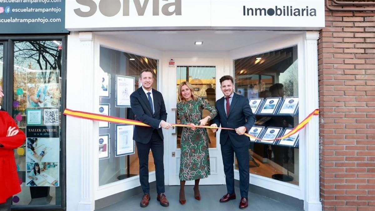 La alcaldesa de Alcobendas, Rocío García Alcántara, acudió al acto oficial