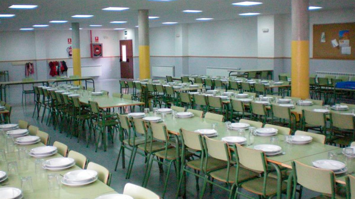 Con el curso ya empezado, las becas aun no han llegado a las familias