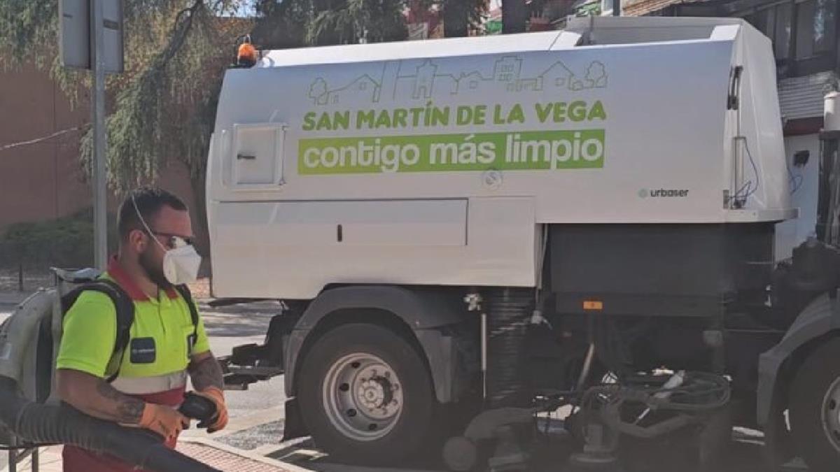 La localidad ha puesto en marcha un plan especial de limpieza y barrido de calles