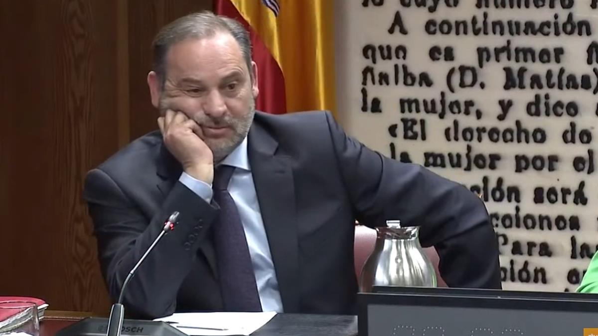 El Supremo acepta la renuncia del letrado que llevaba la defensa del ex ministro