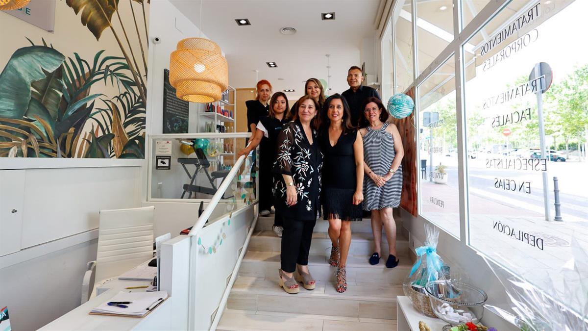 La alcaldesa ha explicado que son esenciales para la economía de la ciudad