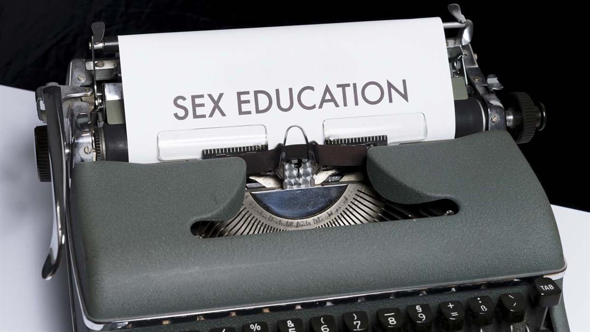 Los alumnos de secundaria del SIES África tienen charlas de educación afectivo-sexual