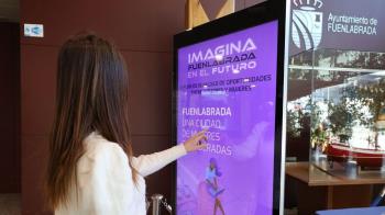 Cerca de 9.000 chicos y chicas de colegios e institutos fuenlabreños han asistido a los talleres que organiza la concejalía de Feminismo