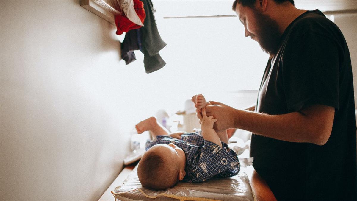 Están dirigidos a hombres del municipio y trata cuestiones como gestión doméstica o cuidados