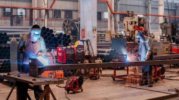 Según un estudio de CCOO, se ha pasado de 10,3 a 12,3 empleados de media desde el año 2018