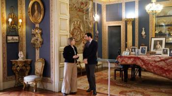 La medida se aplica a personas nacidas o empadronadas en la capital