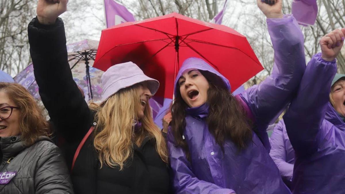 Las calles de Madrid se llena de feminismo para luchar por la igualdad