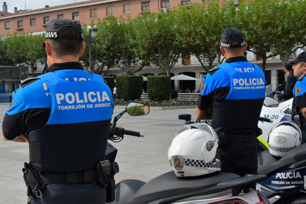 La Policía Local de Torrejón de Ardoz recomienda simular que la vivienda está habitada

