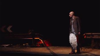 La cuarta producción de Kulunka Teatro reflexiona sobre el amor y sus contradicciones
