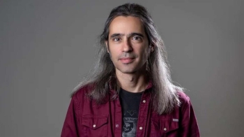 Álvaro Tato conversará sobre verso y música 
