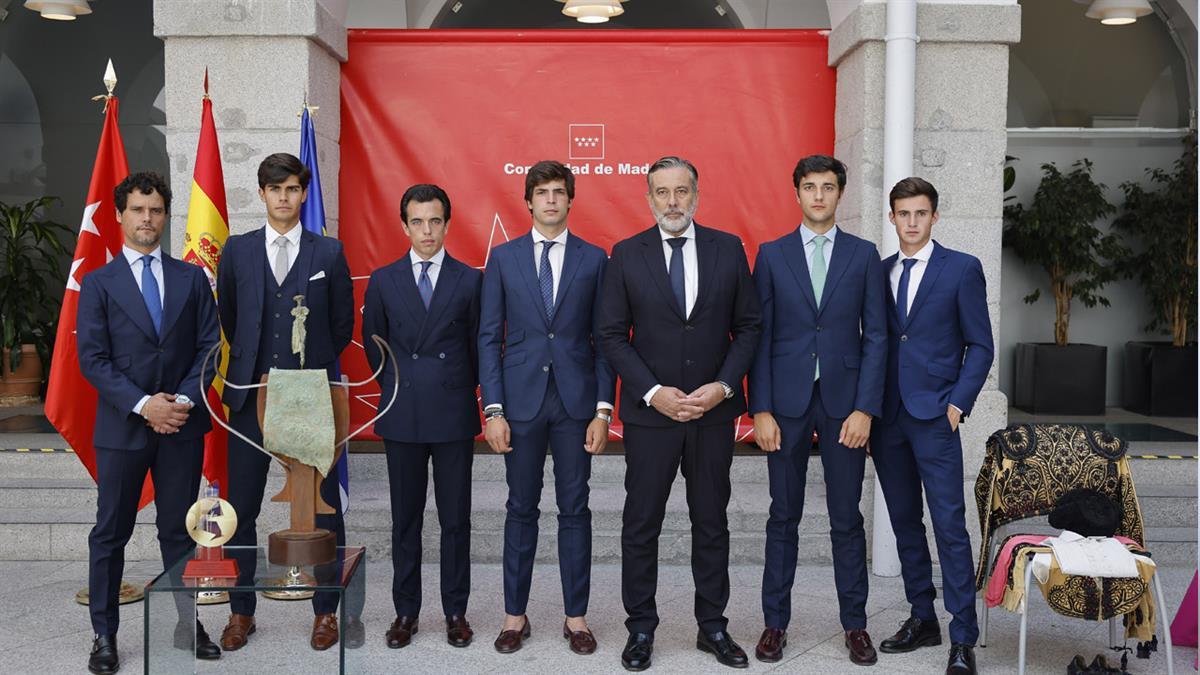 Realizarán las finales del Circuito de Novilladas y la Copa Chenel