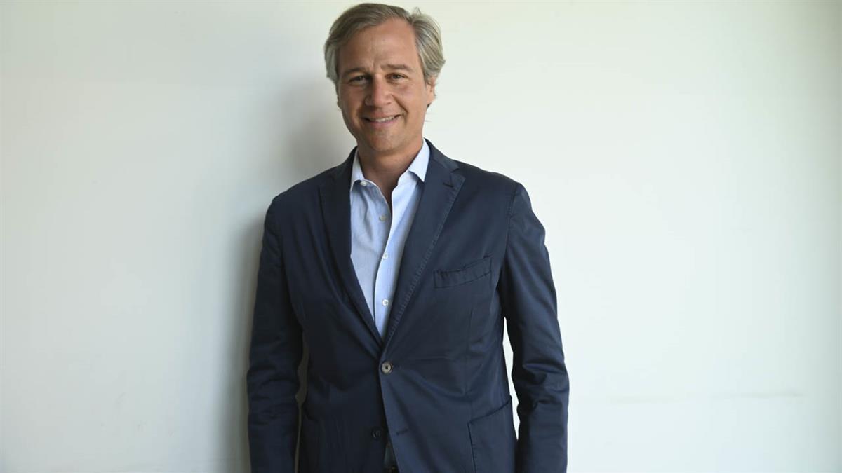 En la relación de nombres seleccionados figuran otros líderes de la formación en el ámbito municipal