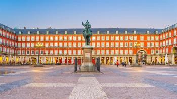 Madrid is one of Europe’s most vibrant capitals—a city overflowing with culture, colour, cuisine, and sunshine