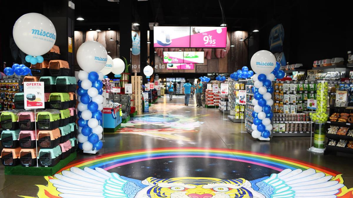 
El establecimiento cuenta con más de 1.200 m2 dedicados al cuidado de animales
