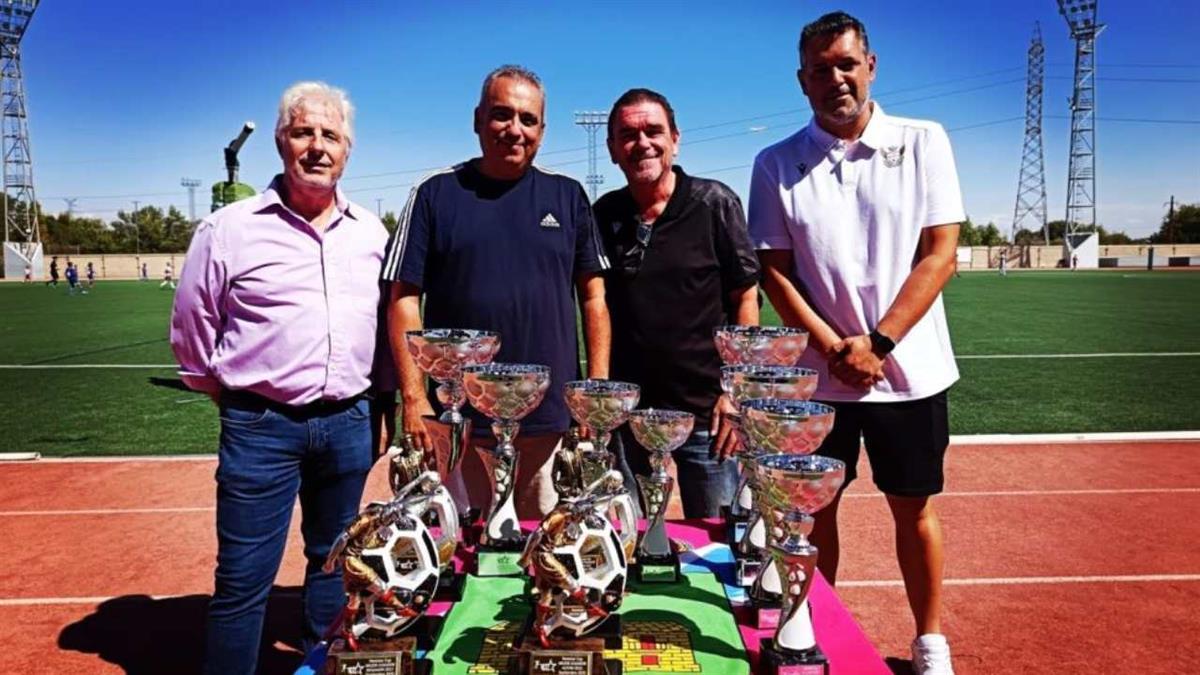 Se disputó en el Estadio Municipal Santiago del Pino