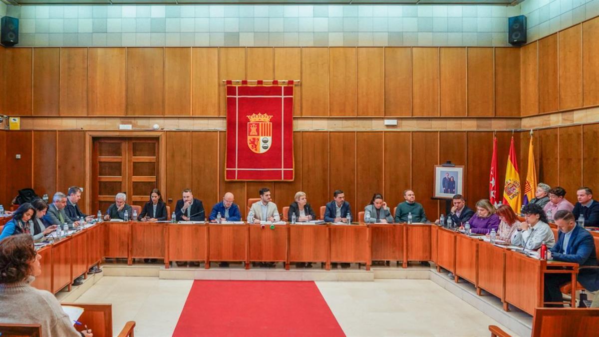 El Ayuntamiento aprueba rebajar un 15% y 82% respectivamente