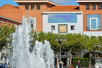 El Ayuntamiento de Torrejón ha enviado un comunicado en el que se apoya a los familiares y amigos de la víctima