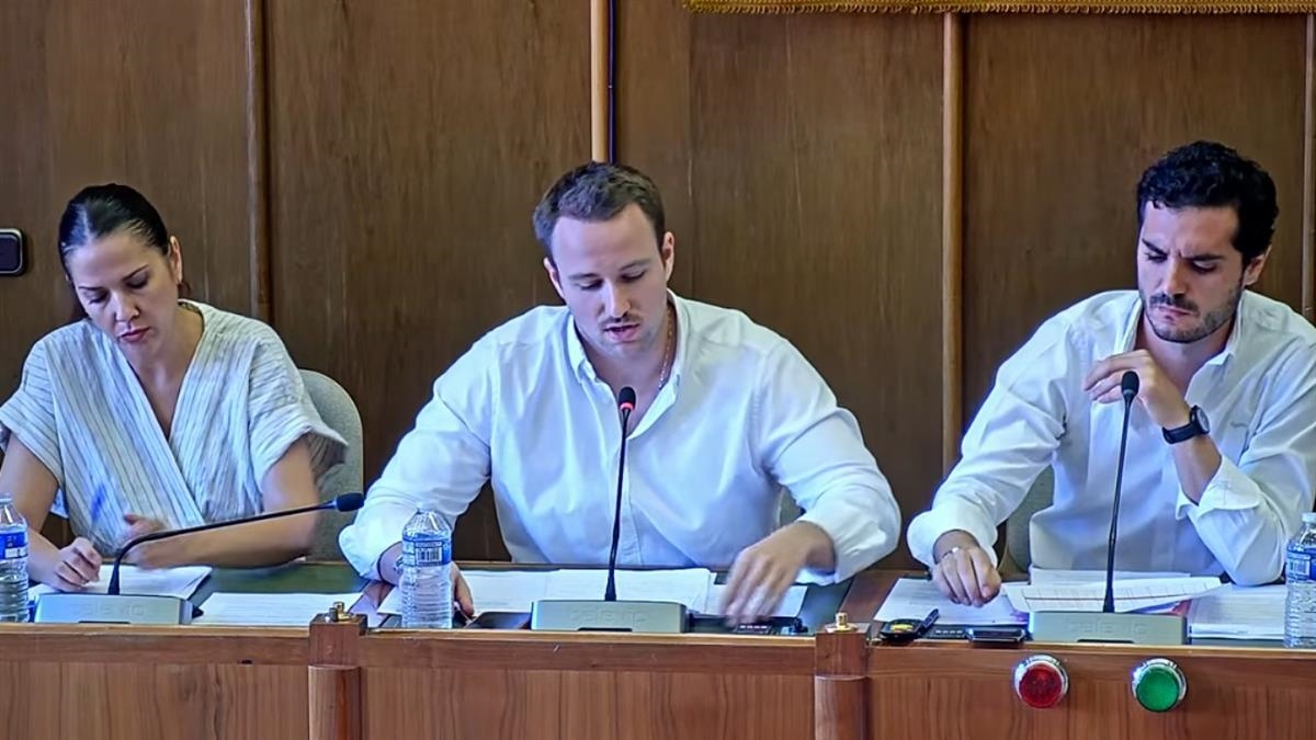 El PP consigue sacar adelante su propuesta para pedir la dimisión de Pedro Sánchez