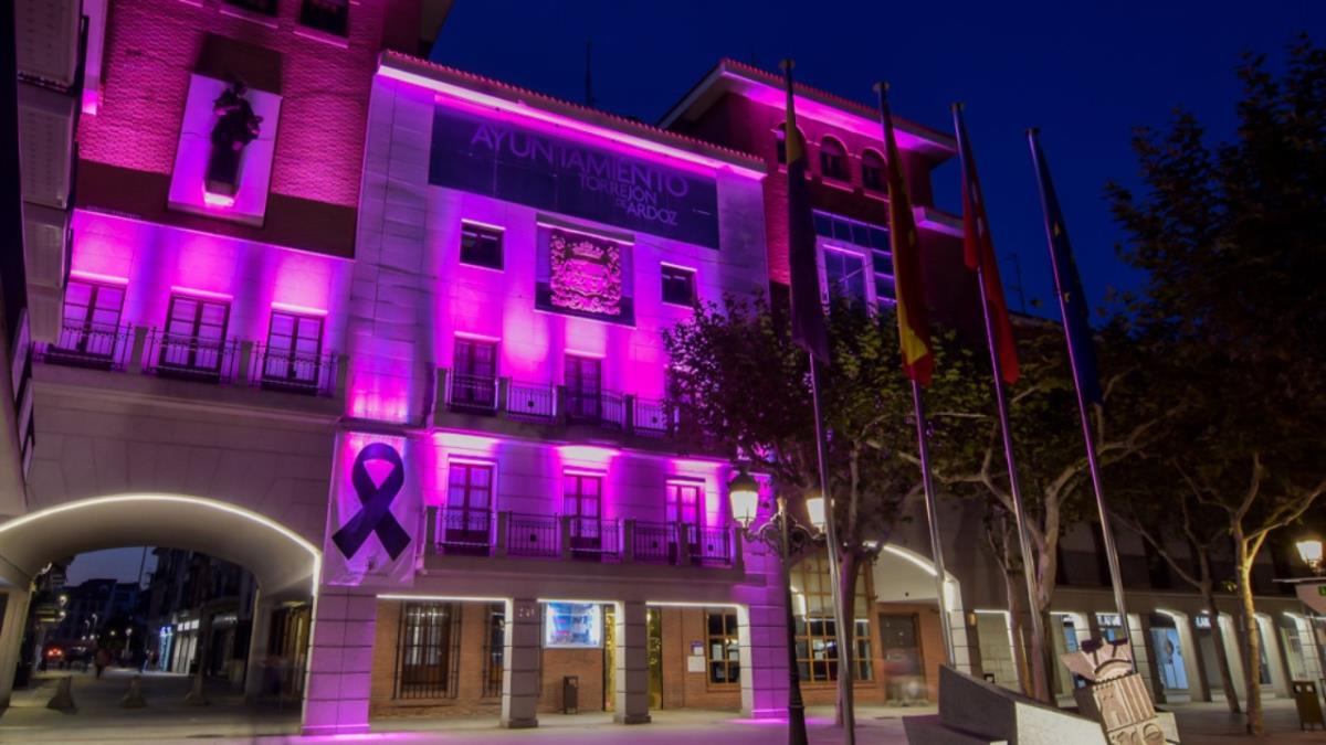 Nueve de cada diez personas con lupus son mujeres y afecta, sobre todo, durante su edad fértil