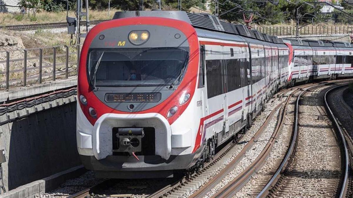 El portavoz del PSOE en Aranjuez, Óscar Blanco, señala que van a beneficiar a los vecinos