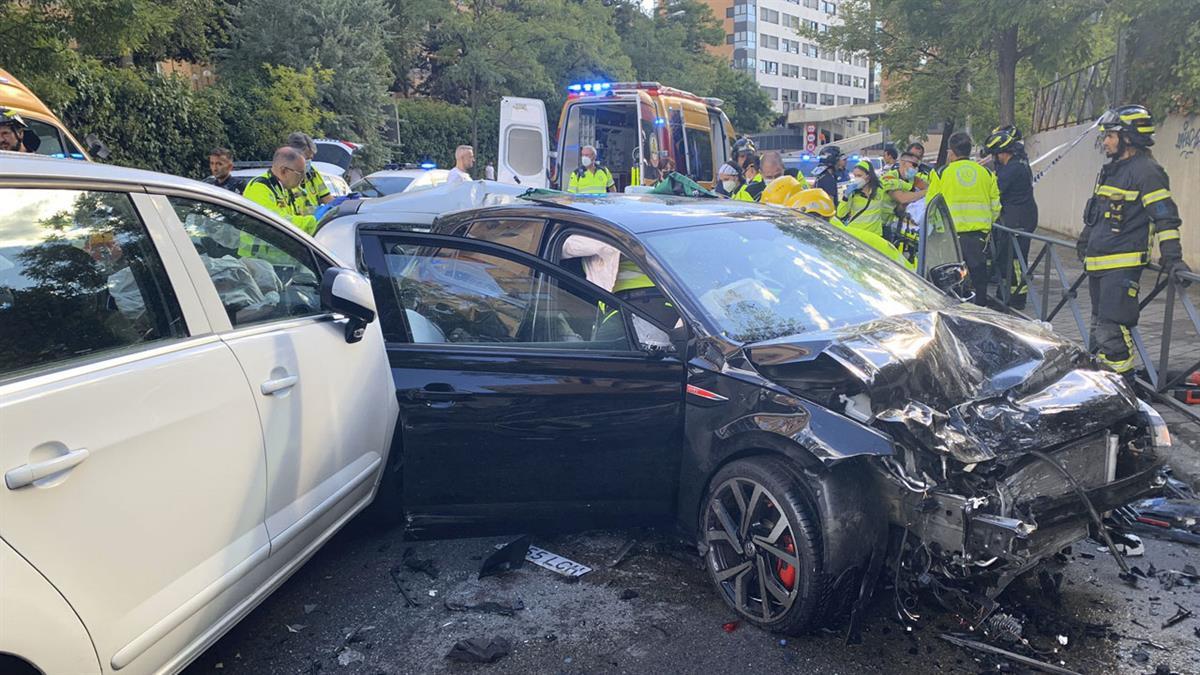 Otros tres conductores resultaron gravemente heridos en el suceso