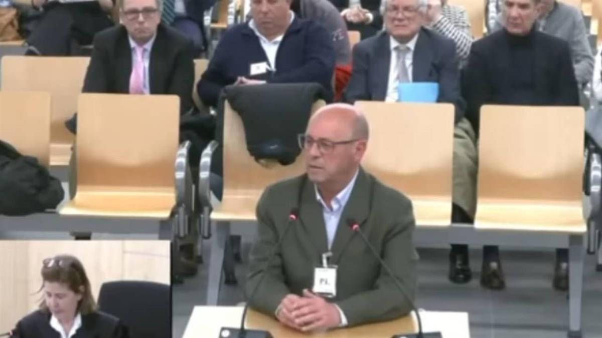 El exalcalde, Ginés López, ha sido condenado a más de cinco años de prisión 