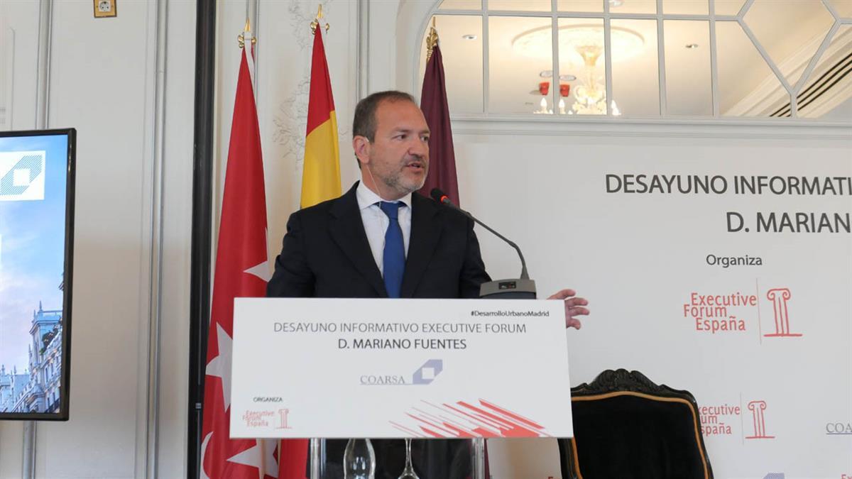 La vicealcaldesa de Madrid, Begoña Villacís, ha presentado a Fuentes como delegado del Área de Desarrollo Urbano