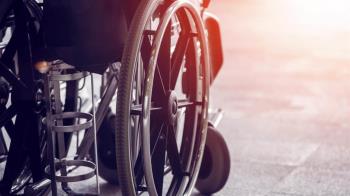 El objetivo es que personas con movilidad reducida puedan llegar hasta los colegios electorales