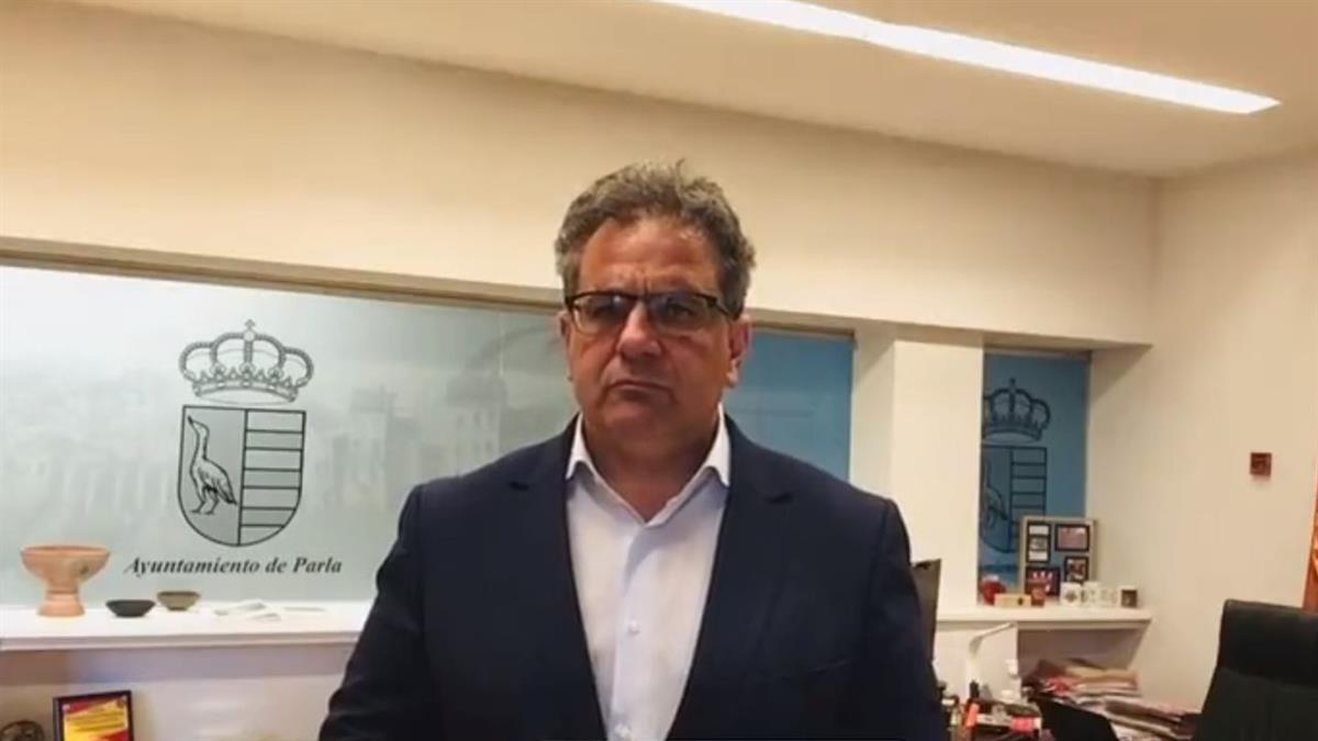 Denuncia que la Administración regional no tiene intención de crear nuevas infraestructuras de transporte en la próxima década