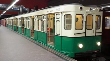 La colección consta de catorce coches, fabricados entre 1919 y 1965