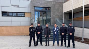 Fueron recibidos por el alcalde, el concejal de Seguridad Ciudadana y el Jefe de Policía