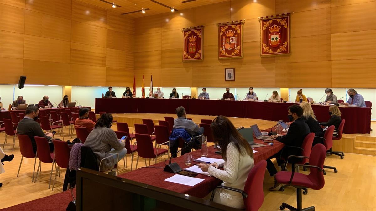 Consta de 187 medidas que ayudarán a mejorar la vida de niños y jóvenes tricantinos