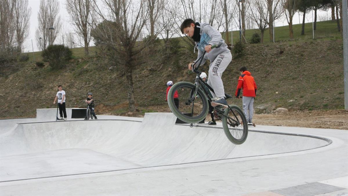 Una jornada de deporte al aire que unificará en talleres y exhibiciones de Parkour, Skate, Calistenia o MTB