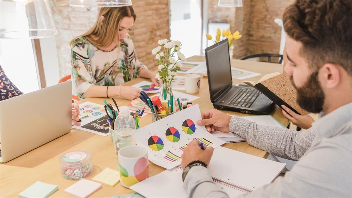 El Ayuntamiento aprueba las bases de una convocatoria dotada con 38.000 euros para apoyar startups, pymes y proyectos innovadores del municipio