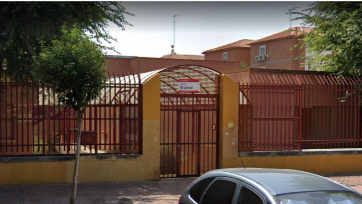 La Comunidad de Madrid ha confirmado el cierre del CEIP Juncal, Reyes Católicos y del instituto Albéniz a final de curso
