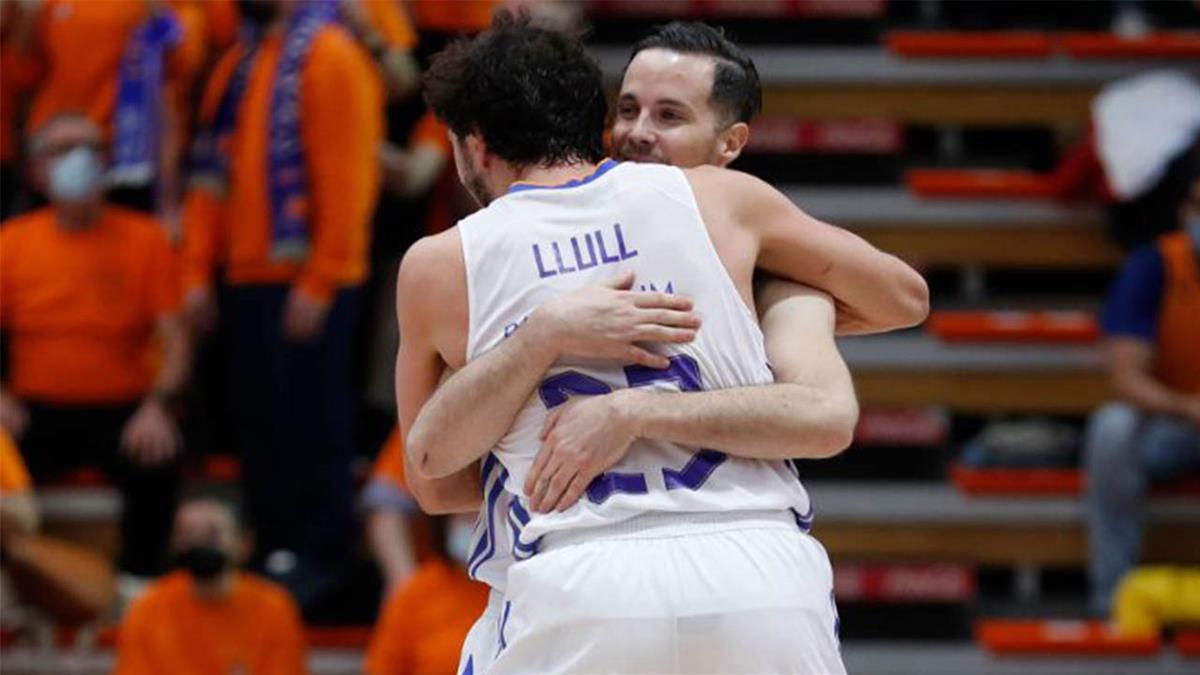 Los visitantes se llevaron un intenso partido con un triple final de Heurtel 