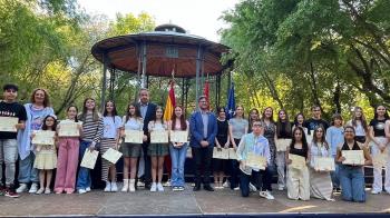 Más de un centenar de escolares participan en el IV Certamen de Relatos Villa de la localidad 

