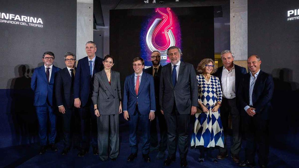 El alcalde ha presentado la pieza que distinguirá al ganador de la prueba 