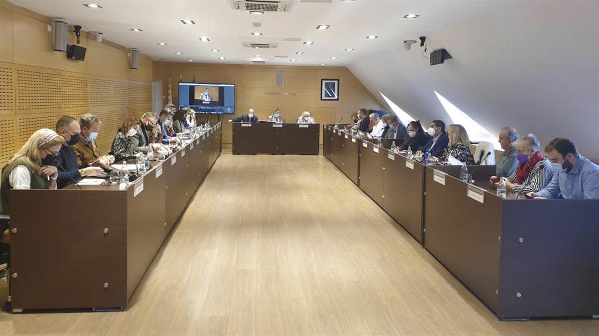 El Pleno Municipal ha aprobado esta mañana en una Sesión Extraordinaria y Urgente el reinicio del procedimiento de adjudicación del contrato de concesión