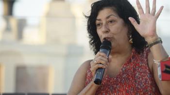 A los 61 años de edad debido a un cáncer