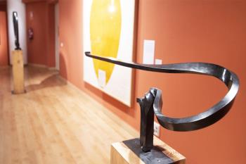 Lee toda la noticia 'Últimos días para visitar la exposición “Martín Chirino. Sin pasión no hay vida”'