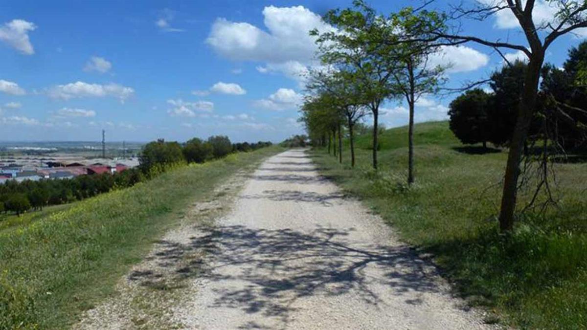 Se aprueba por unanimidad un proyecto para conectar los principales parques de de Parla a través de un corredor verde de 20 kilómetros 