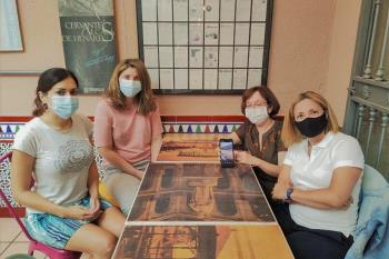 La formación morada complutense mantiene reuniones con las representantes de los trabajadores de Makro que solicitaron la parada