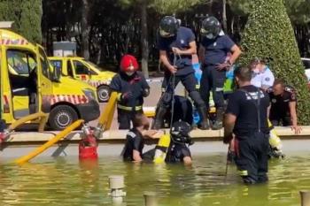 Lee toda la noticia 'Un joven de 16 años fallece ahogado en una fuente del parque Liana de Móstoles'