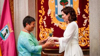 Neonatología ha recibido la Paloma de Bronces por su continúa mejora