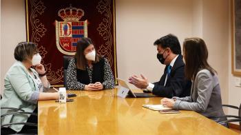 El ayuntamiento se reúne con el Viceconsejero de Universidades, Ciencia e Innovación para incluir a la ciudad en el proyecto.