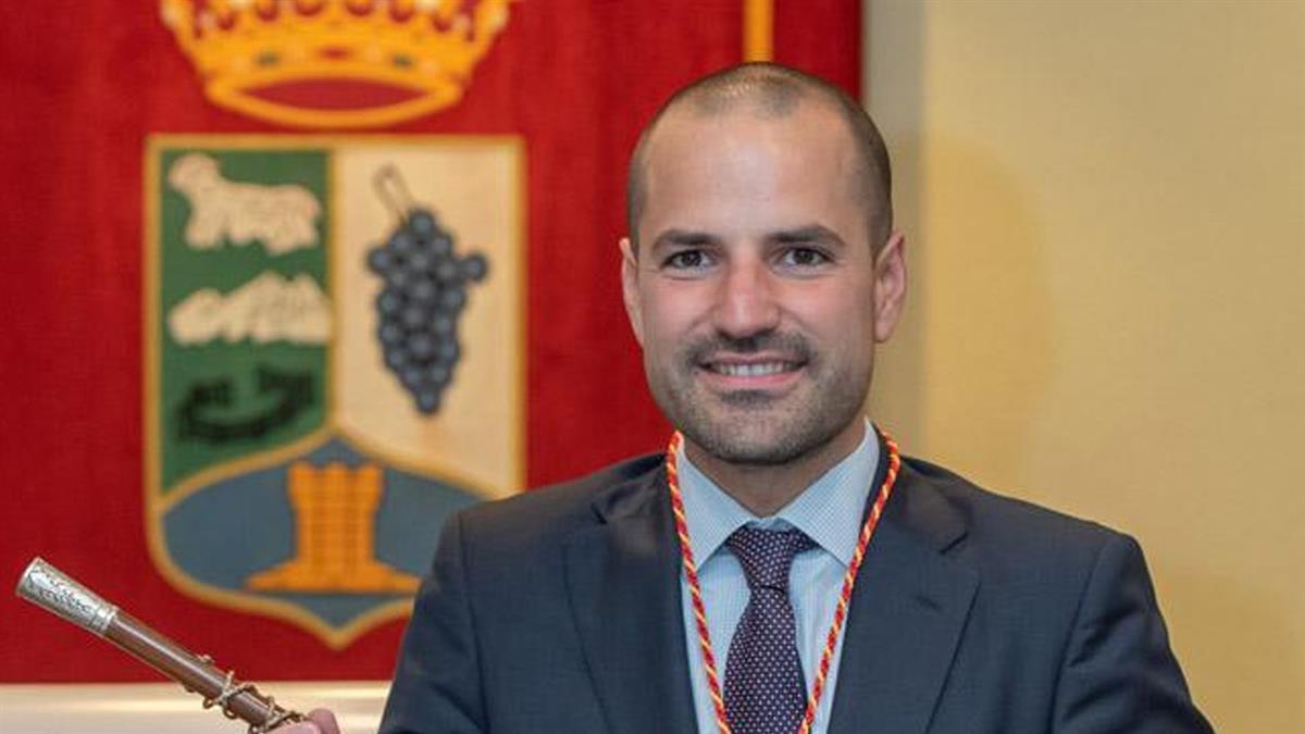 El alcalde anuncia a través de sus Redes Sociales que no repetirá