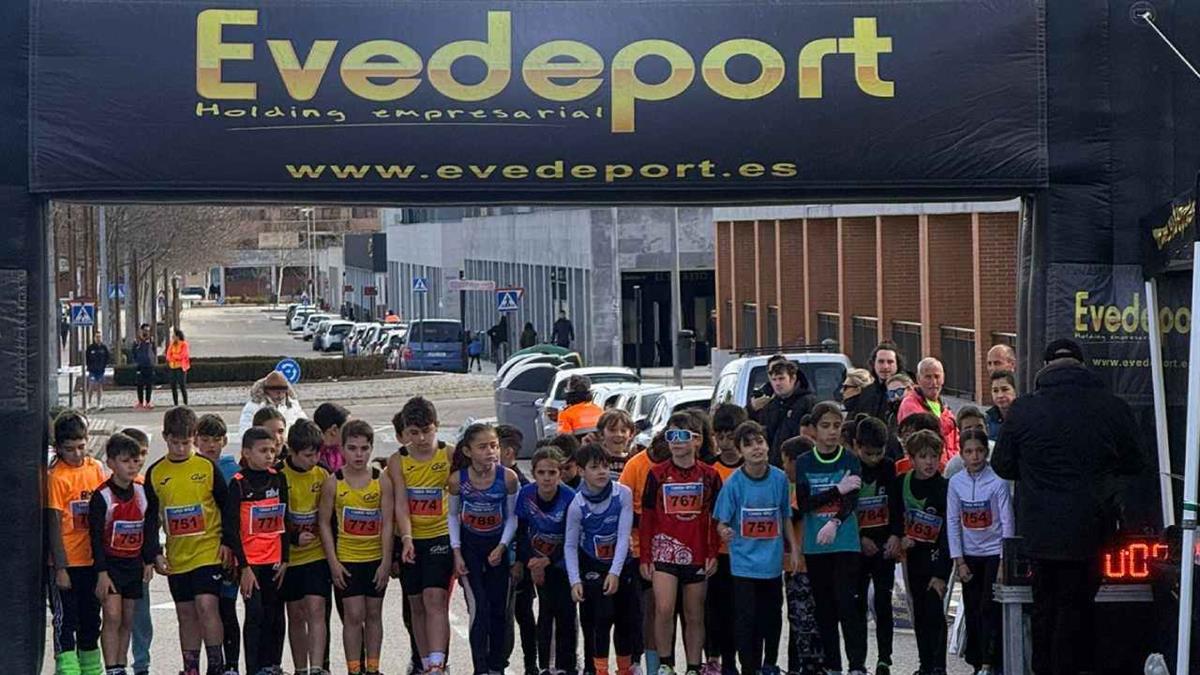 Al evento acudieron cerca de 700 corredores 